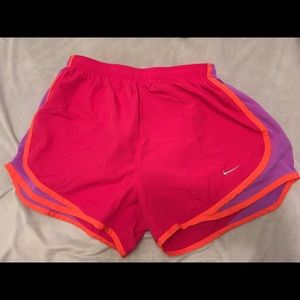 Nike tempo size small gym shorts